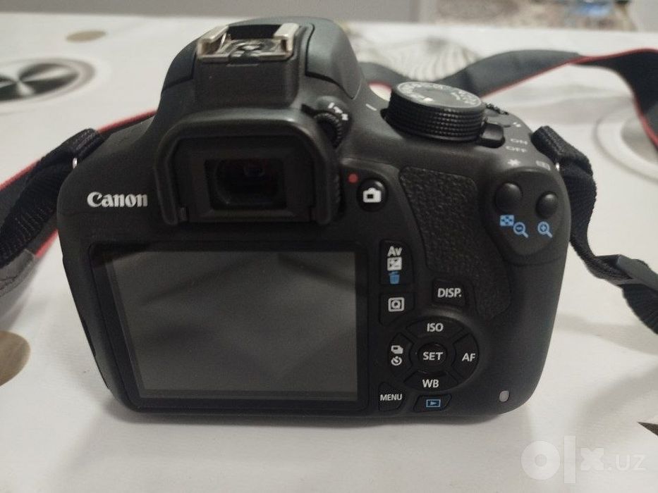 Fotoaparat Conon EOS 1200D