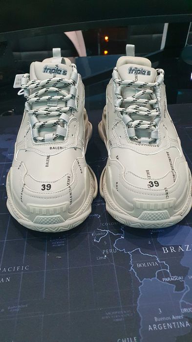 Balenciaga Triple S Rice White