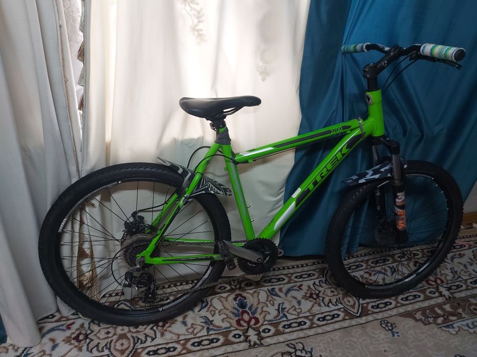Велосипед TREK 3700 DISK