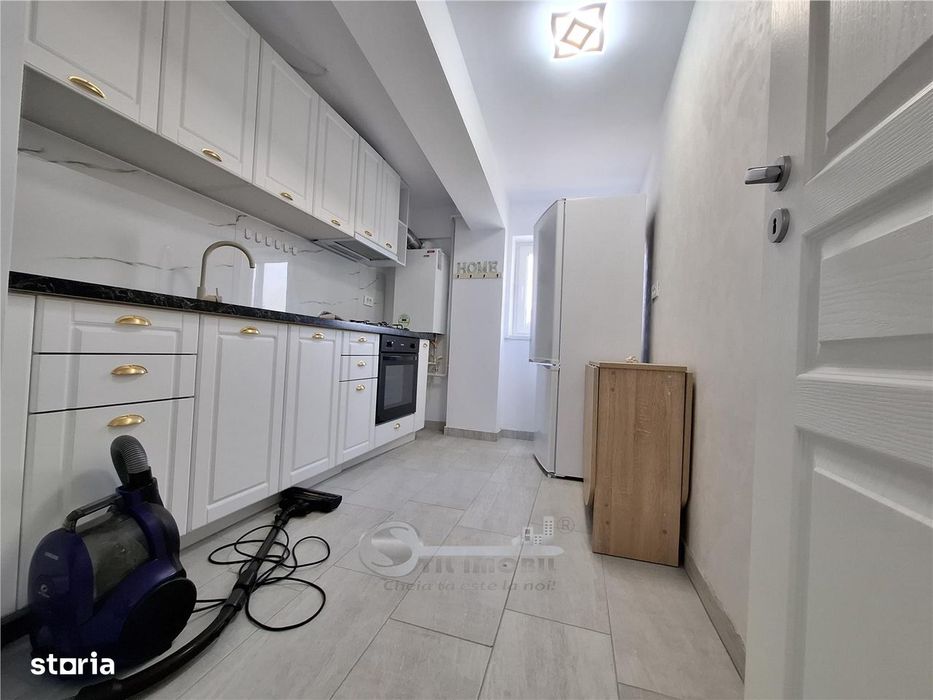 Liber, mobilat, de vanzare apartament 2 camere, Cug Pepiniera