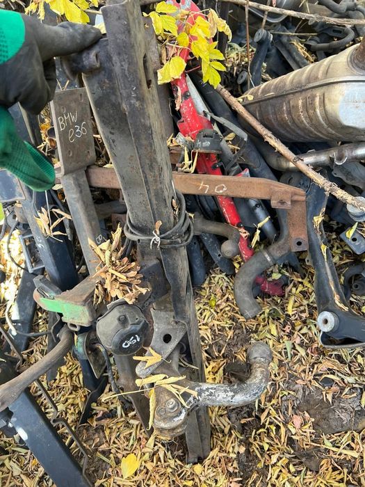 Фаркопы на Ауди БМВ Мерседес