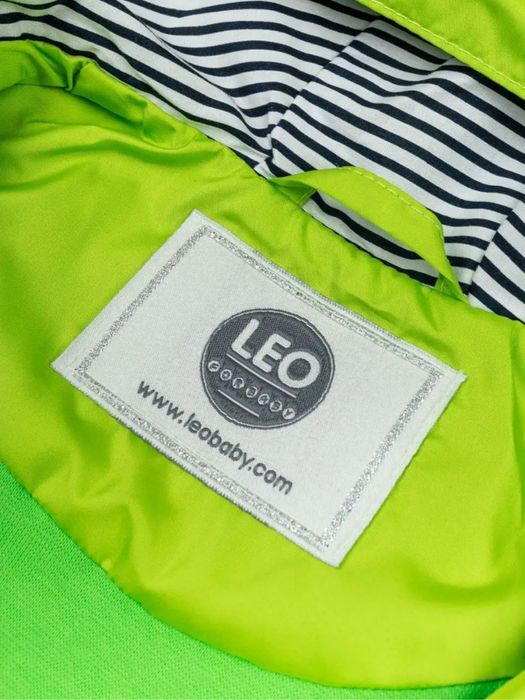 Ветровка в отличном состоянии