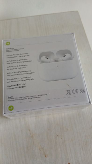 Срочно продам AirPods Pro 2 Apple