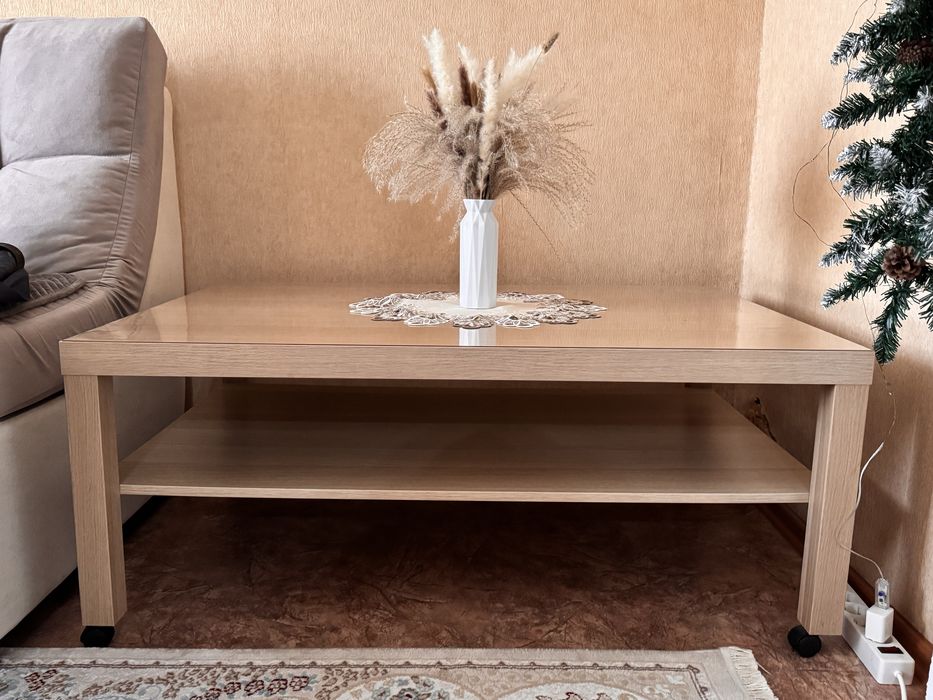 Продаю стол IKEA