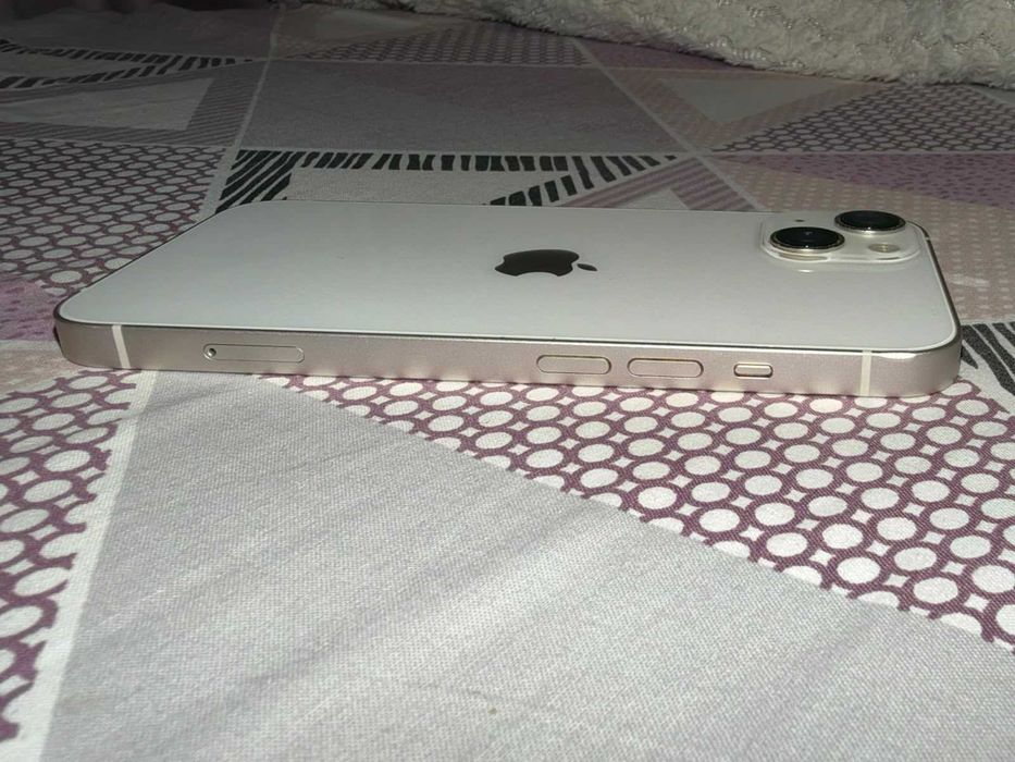 iPhone 13 128gb Alb stare foarte buna