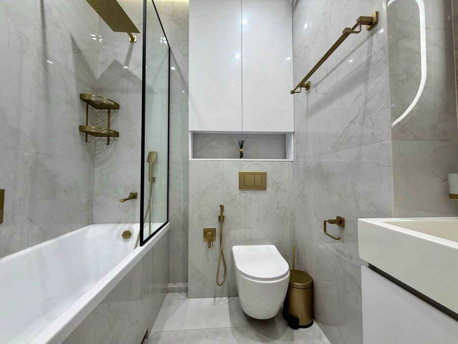 Продается 3х комнатная квартира,ЖК Нур,Алайский рынок,90м2