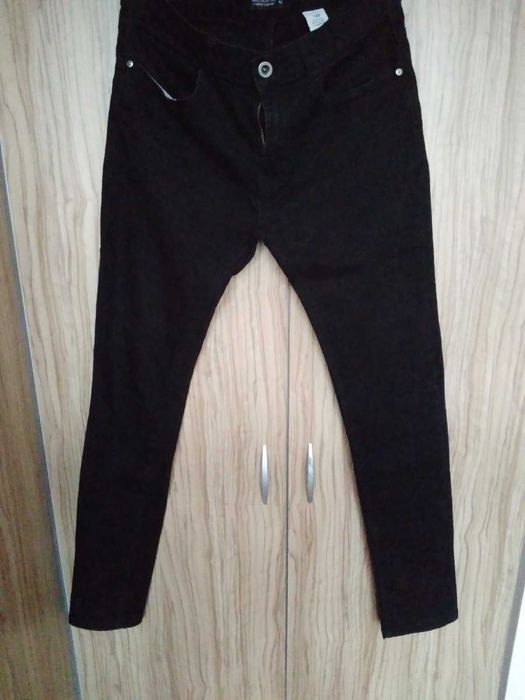 Мъжки  черни  дънки Slim Fit