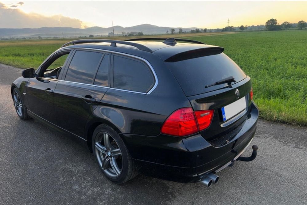 BMW 3 Series 2009 — imagine 5