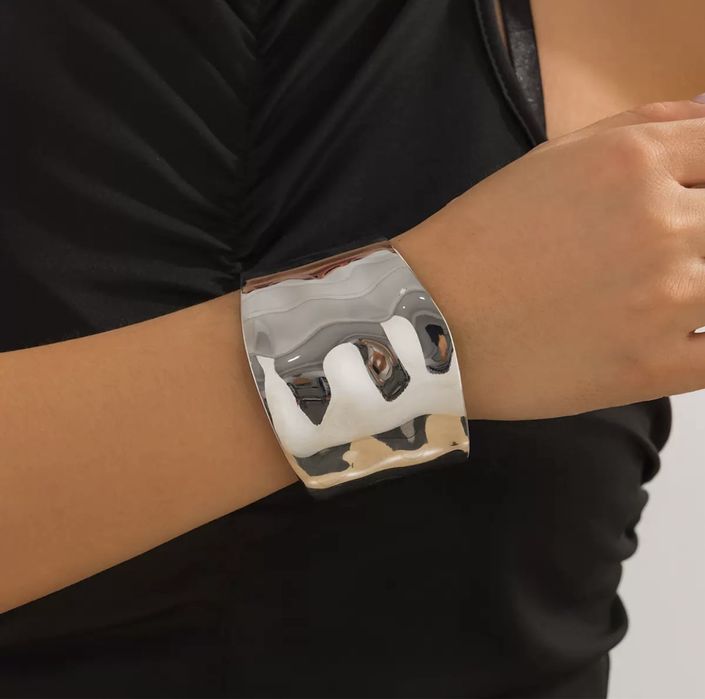 Браслеты ( бижутерия)