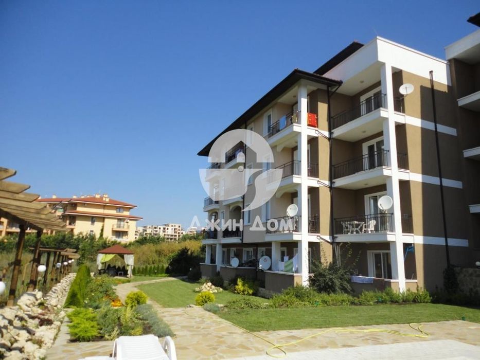 Продава се Двустаен апартамент в Свети Влас - 60 кв.м за 723 €/кв.м - Снимка #8