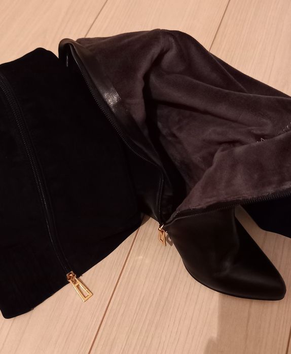 Продаются сапоги и босоножки