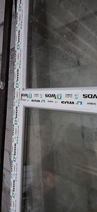 Дверь входная с рольставнями