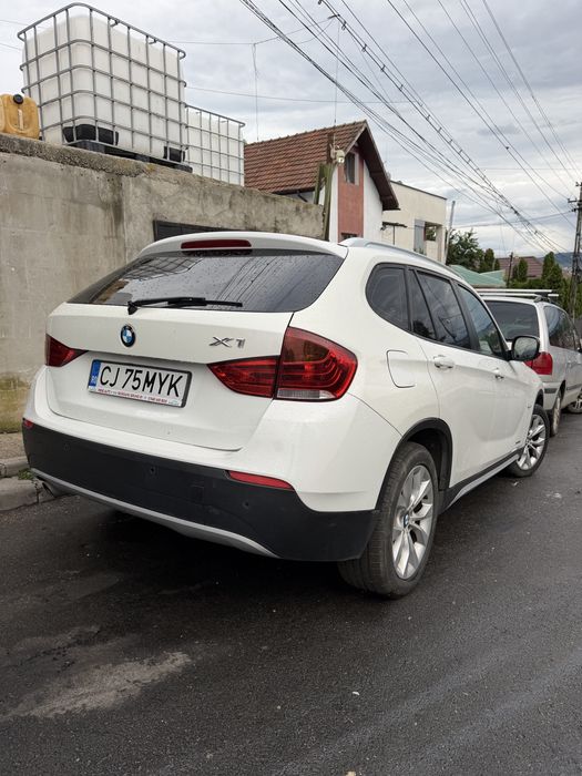 BMW X1 2012 — imagine 3