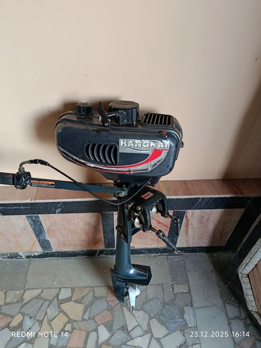Продается лодочный мотор ханкай 3.5 л.с почти новый