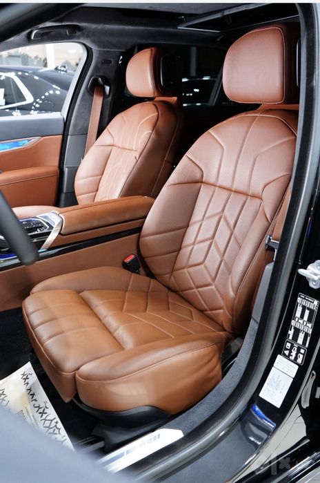 bmw 740i  g70 2025