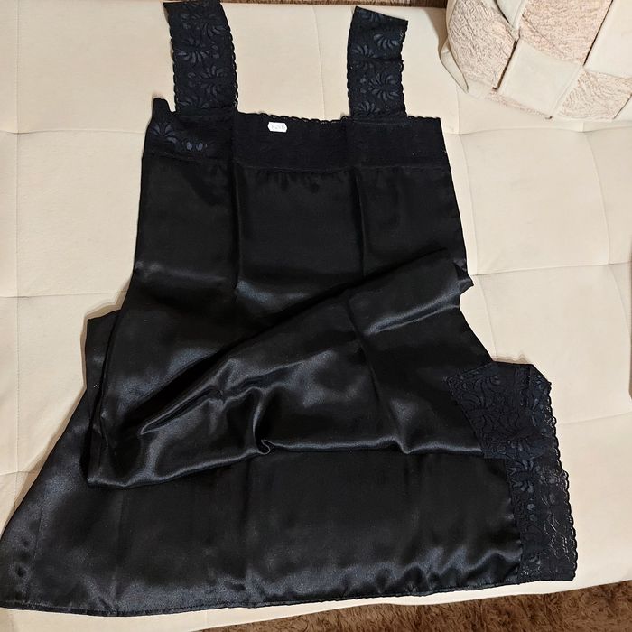 Дамска и мъжка пижама