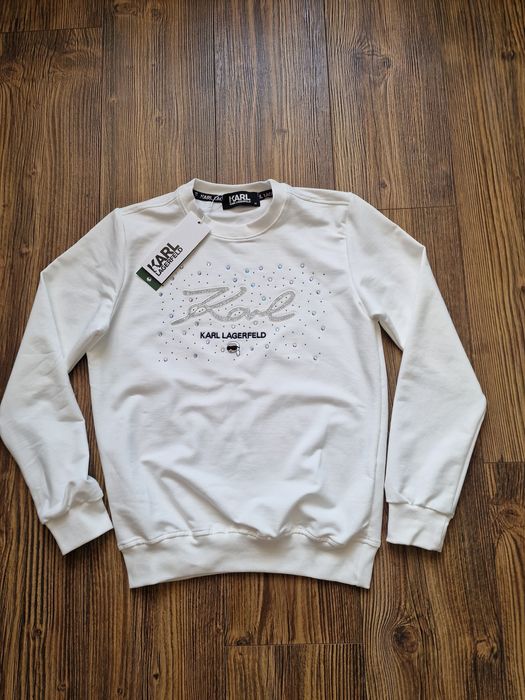 Страхотна дамска блуза с дълъг ръкав размер S M L