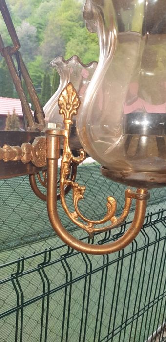 Candelabru vechi perfect funcțional