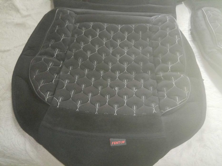 Продам чехлы для автомобиля