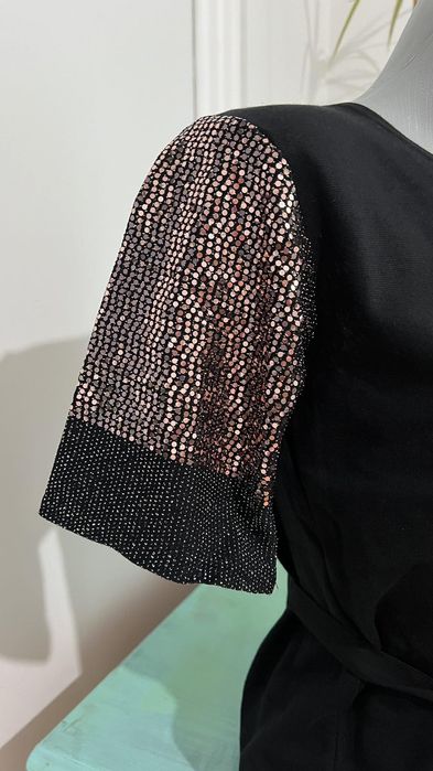 Чисто нова дамска рокля