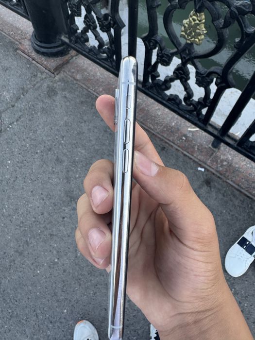 iPhone X  хороший телефон