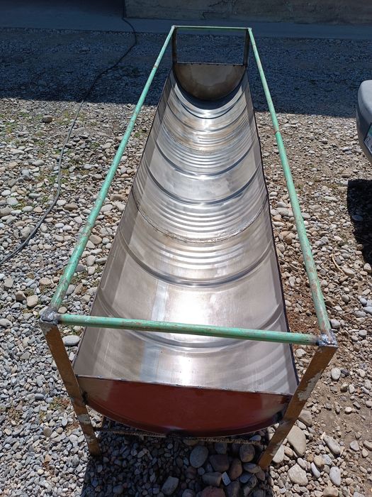 Ақыр кормушка бочкадан