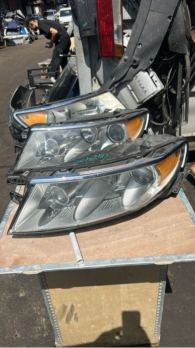 Фары на Lincoln МКЗ