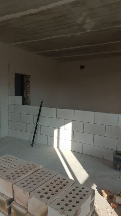 Каменщики, монтажники