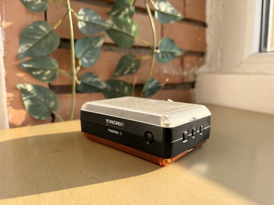 Lampa video portabila compacta LED Yongnuo