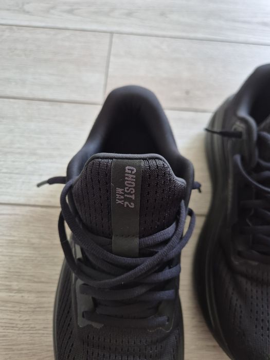 Brooks Ghost Max 2