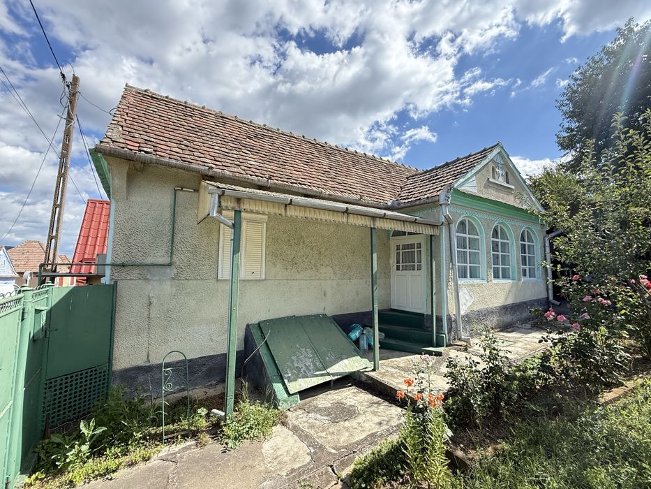 Casa complet utilata plus sura si 2500mp teren in Comuna Jidvei, Sat Feisa, Jud. Alba