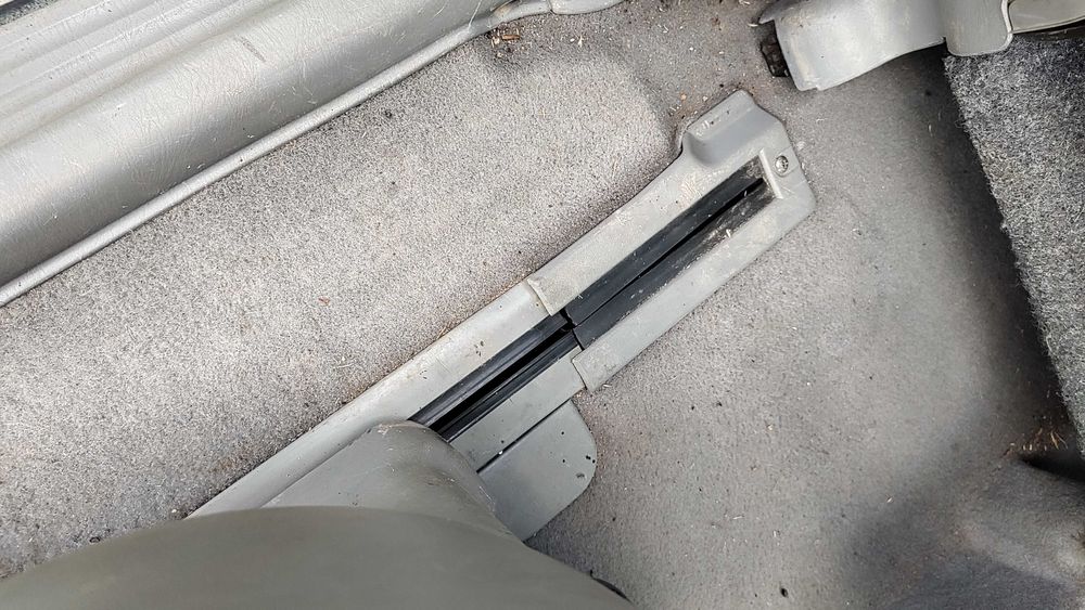 Suzuki Grand Vitara XL7 2.0 HDI 2005 4x4 Reductor la mic la mare