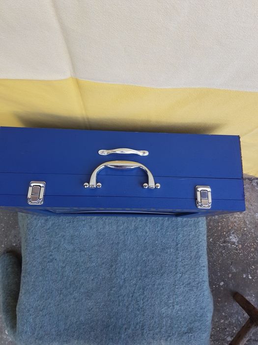 Caseta cu sertar pt. depozitare