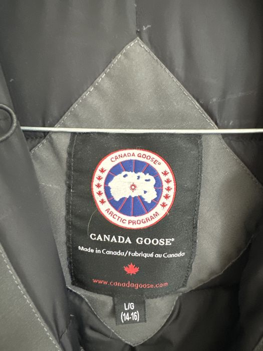 Canada Goose пуховик