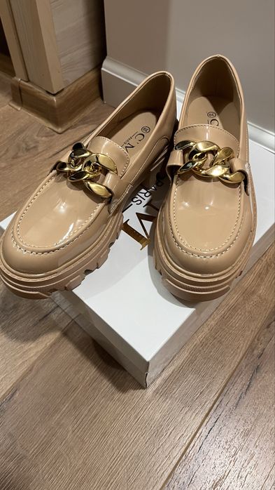 Дамски обувки - изкуствена кожа