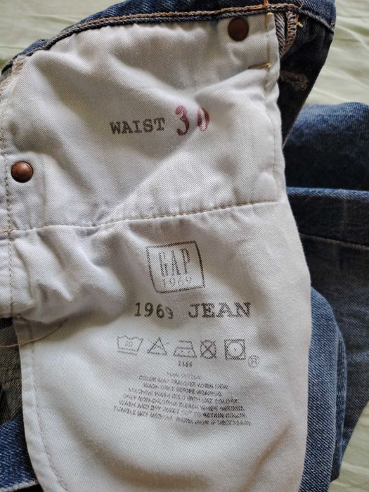 Нови оригинални мъжки дънки Gap