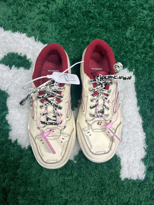 Balenciaga Hamptons size 42 noi fara cutie
