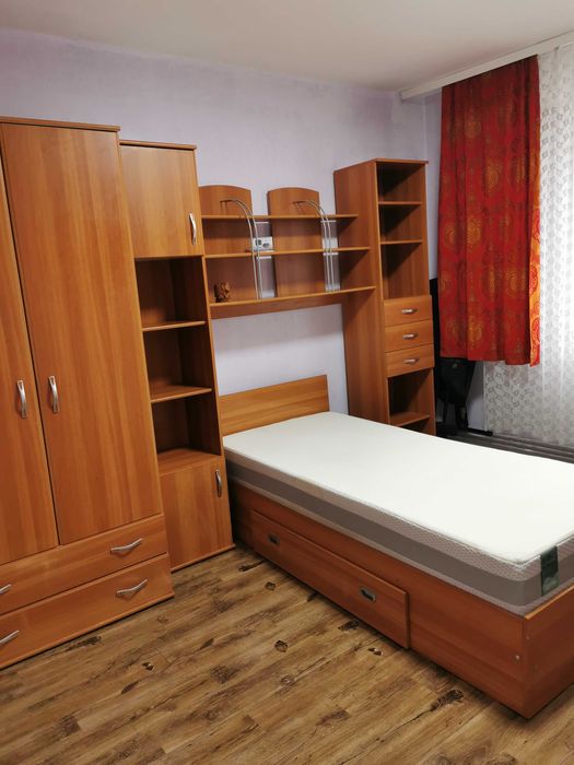 Inchiriez apartament 2 camere strada Grivitei, Targu Jiu
