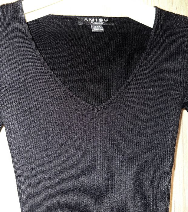 Рипсена рокля с дълъг ръкав