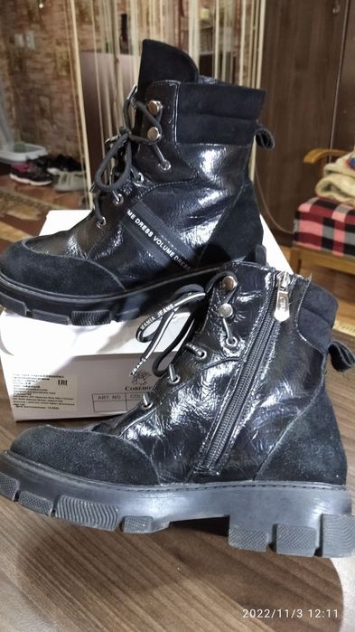 Теплые ботинки на девочку 34 р