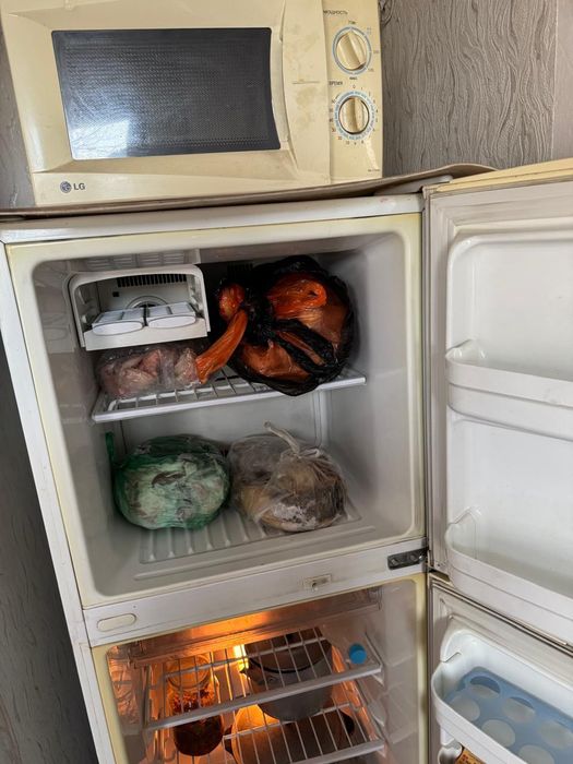 Робочий Холодильник