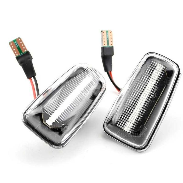 Комлект лед светлини. кристални лед динамични (бягащи) мигачи