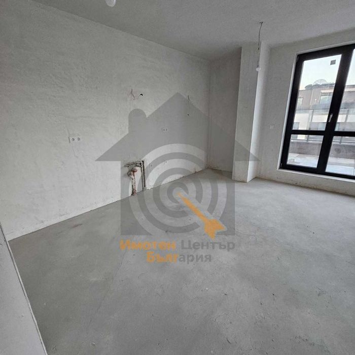 Продава се Тристаен апартамент в София, Дружба 2 - 161 кв.м за 1997 €/кв.м - Снимка #2