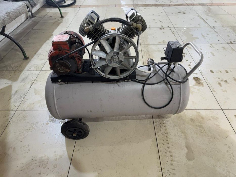 Продам компрессор для автомойки