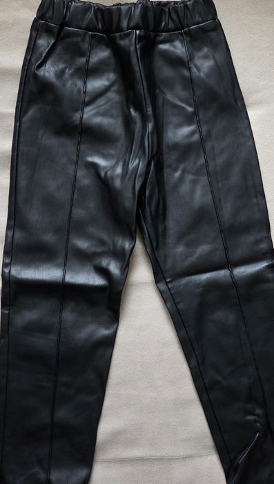 Нови дънки -  7 €