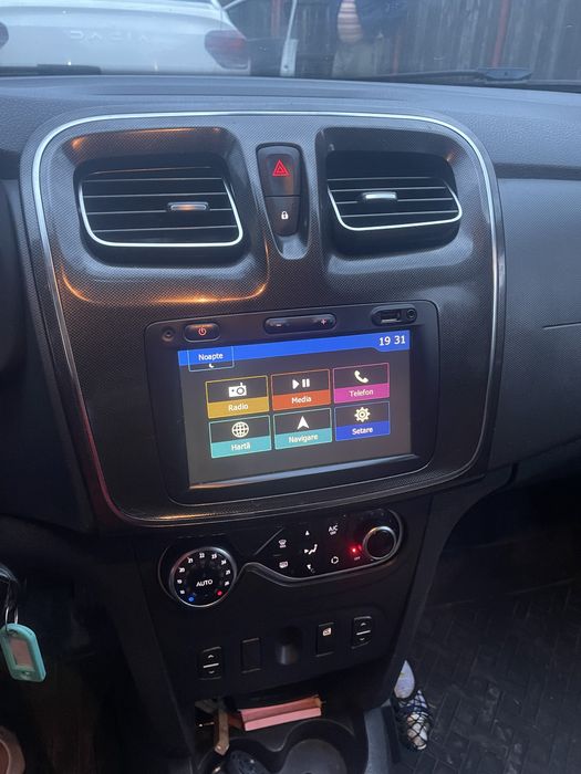 Dacila logan 2018 prestige