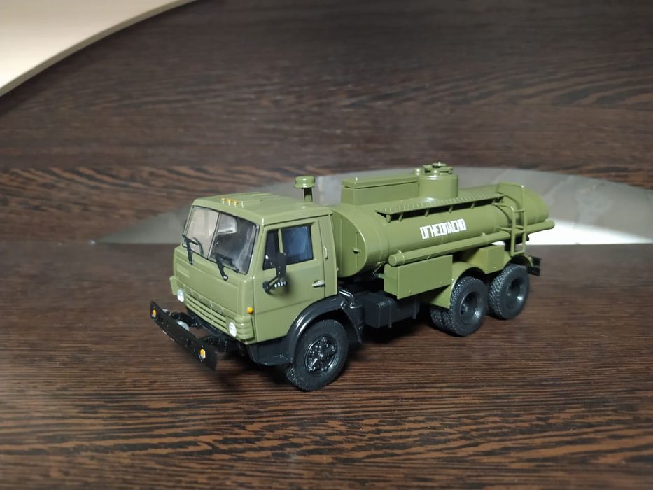 Масштабные модели 1:43