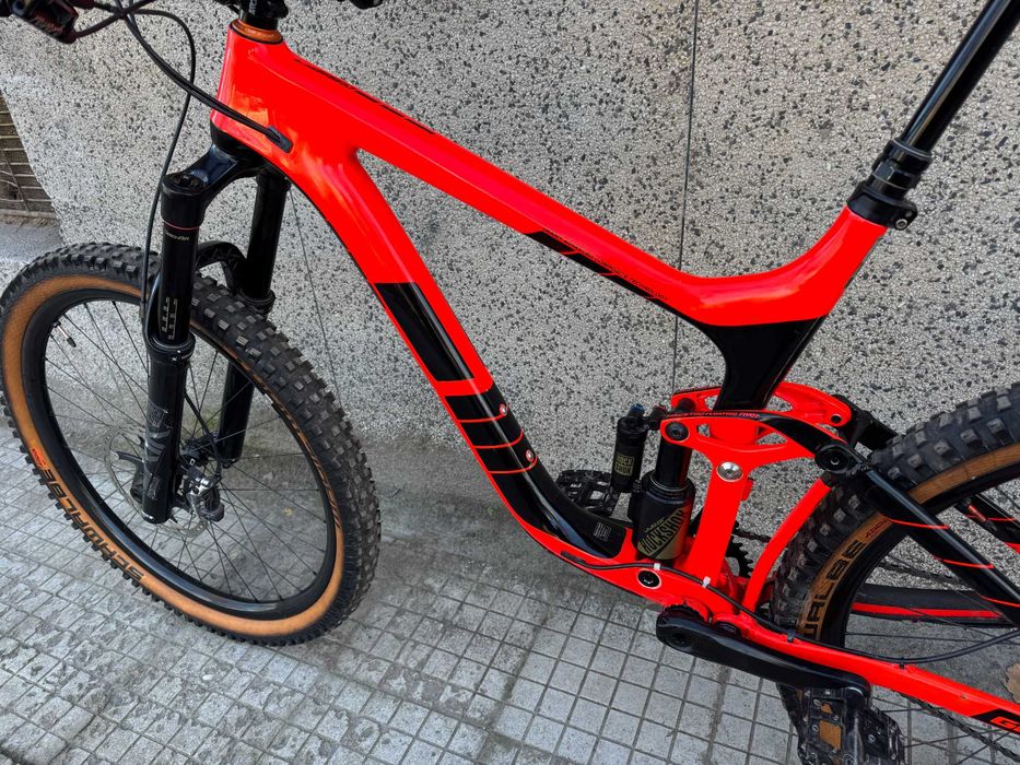 Giant Reign 27,5''Carbon/Shimano Full XT 1x12 /RockShox Lyrik 160mm.