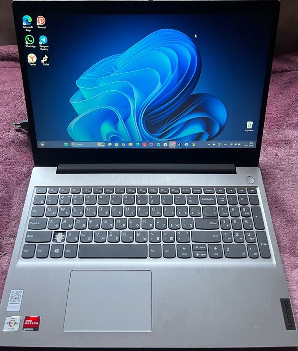 Нутбук Lenova !!!