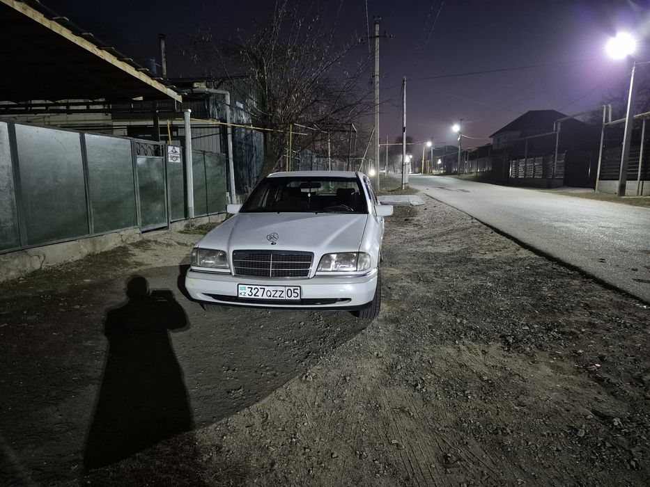 Мерседес сешка хорошем состоянии